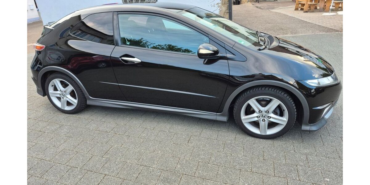 Honda Civic 192.000 km 3.850 &euro; Schwäbisch Gmünd 73525