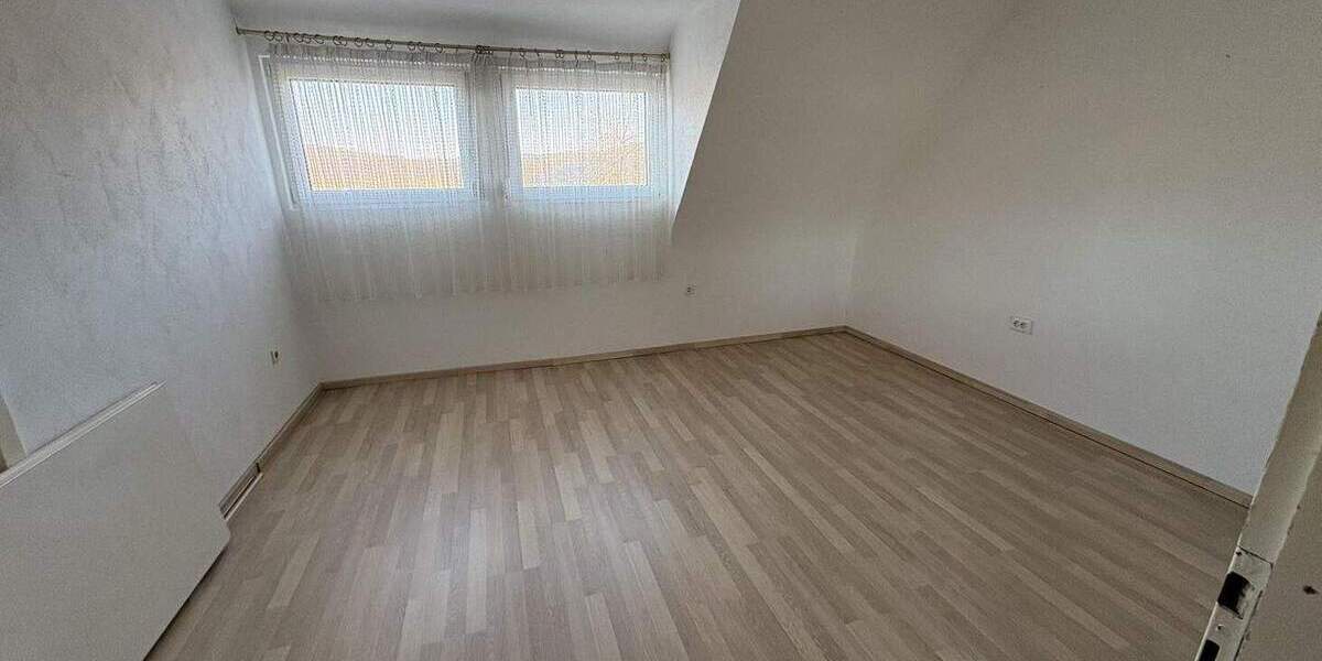 Doppelhaushälfte Oberkochen - 5 Zimmer, 115 m&sup2;, 250.000&euro; | Angebot:25707846