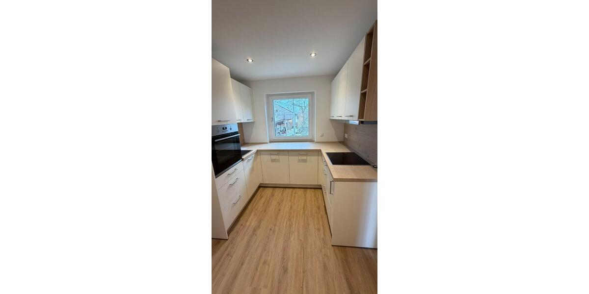Etagenwohnung Mutlangen - 4 Zimmer, 110 m&sup2;, 1.300&euro; | Angebot:25843633
