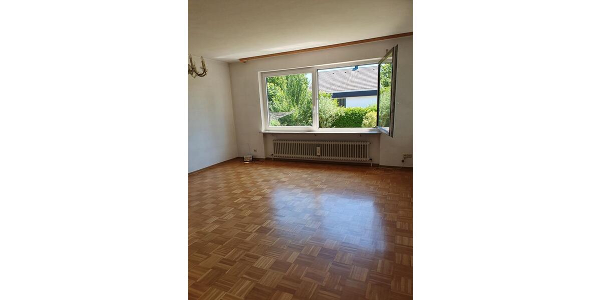 Einfamilienhaus Schwäbisch Gmünd Bargau - 9 Zimmer, 184 m&sup2;, 560.000&euro; | Angebot:26544680