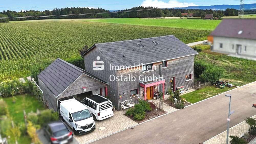 Einfamilienhaus Spraitbach - 9 Zimmer, 179 m&sup2;, 615.000&euro; | Angebot:25400398