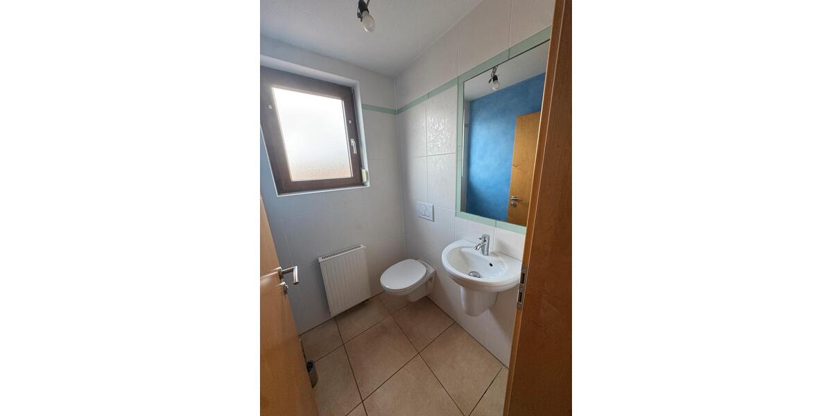 Dachgeschoßwohnung Ruppertshofen - 4 Zimmer, 130 m&sup2;, 950&euro; | Angebot:25120855