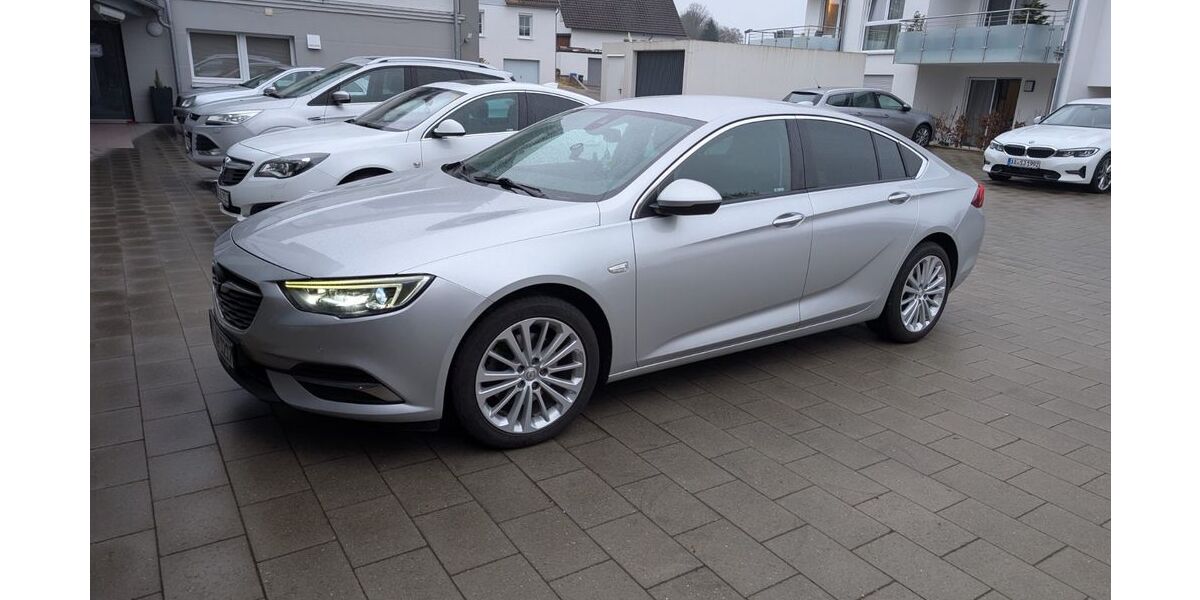 Opel Insignia 130.000 km 11.500 &euro; Ellwangen (Jagst) 73479