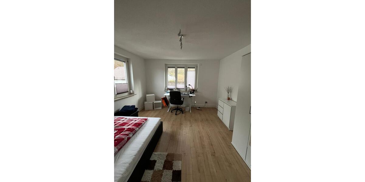 Etagenwohnung Aalen Attenhofen - 1 Zimmer, 15 m&sup2;, 400&euro; | Angebot:25145580