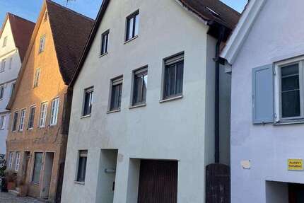 Haus Nördlingen - 6 Zimmer, 125 m&sup2;, 395.000&euro; | Angebot:25435321