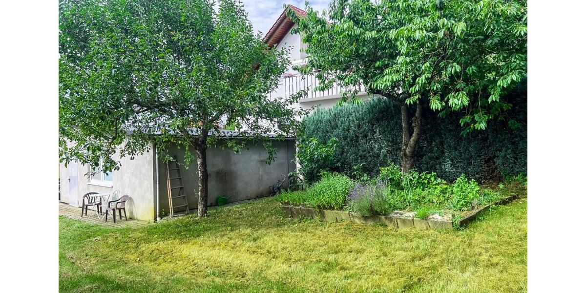 Etagenwohnung Aalen Attenhofen - 4 Zimmer, 95 m&sup2;, 1.300&euro; | Angebot:25174507