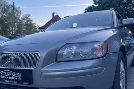 Volvo V50 323.100 km 2.350 &euro; Schwäbisch Gmünd 73529