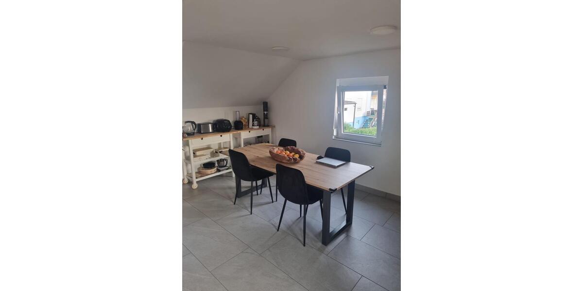 Dachgeschoßwohnung Aalen Unterkochen - 2 Zimmer, 51 m&sup2;, 800&euro; | Angebot:25799823