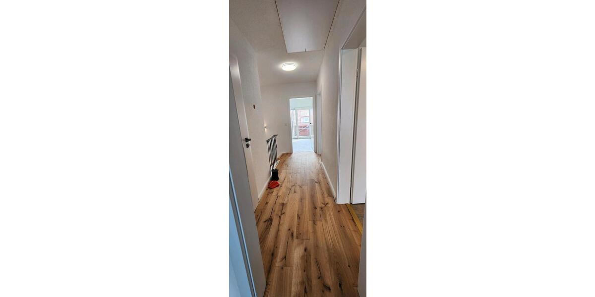 Einfamilienhaus Mutlangen - 8 Zimmer, 150 m&sup2;, 880.000&euro; | Angebot:26227847