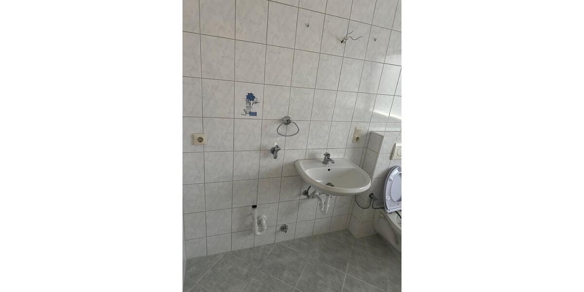 Etagenwohnung Aalen Attenhofen - 3 Zimmer, 90 m&sup2;, 850&euro; | Angebot:26577717