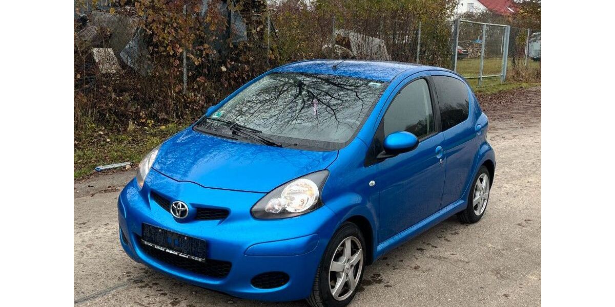 Toyota Aygo (X) 126.000 km 3.499 &euro; Heidenheim an der Brenz 89520
