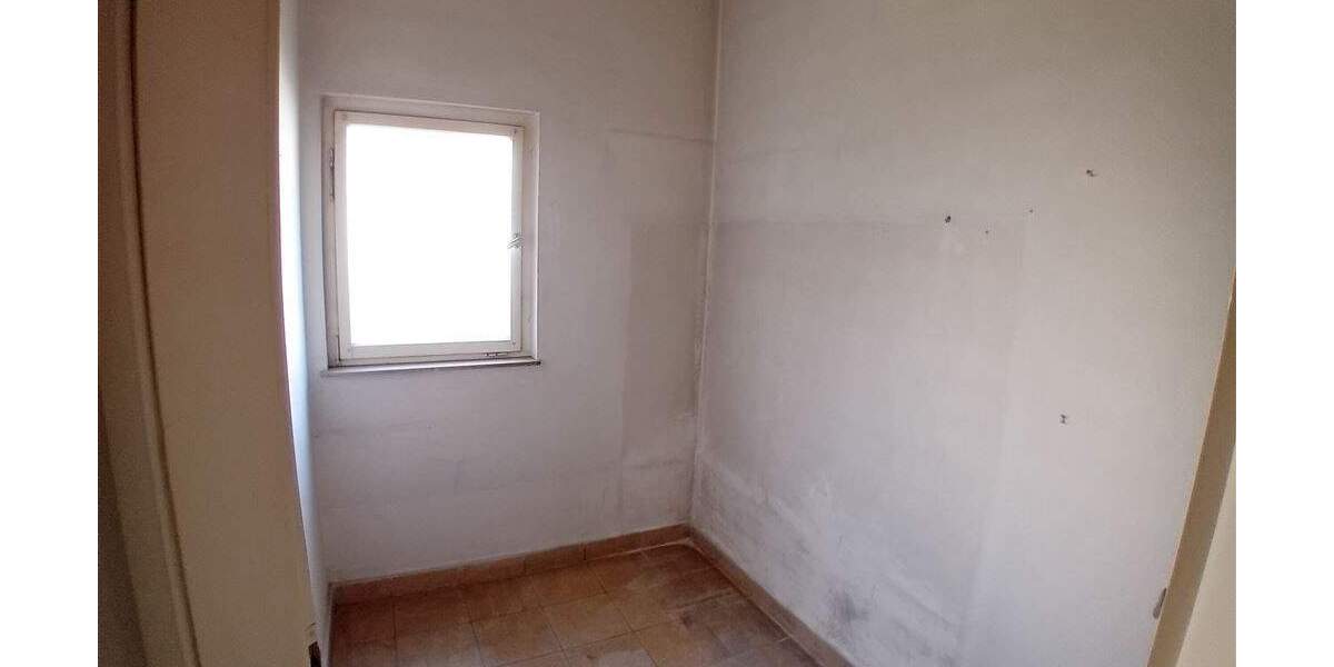 Etagenwohnung Heidenheim Innenstadt - 3 Zimmer, 80 m&sup2;, 155.000&euro; | Angebot:25678573