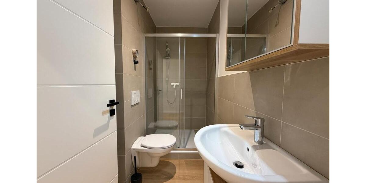 Etagenwohnung Ellwangen (Jagst) - 3 Zimmer, 60 m&sup2;, 1.100&euro; | Angebot:25512953