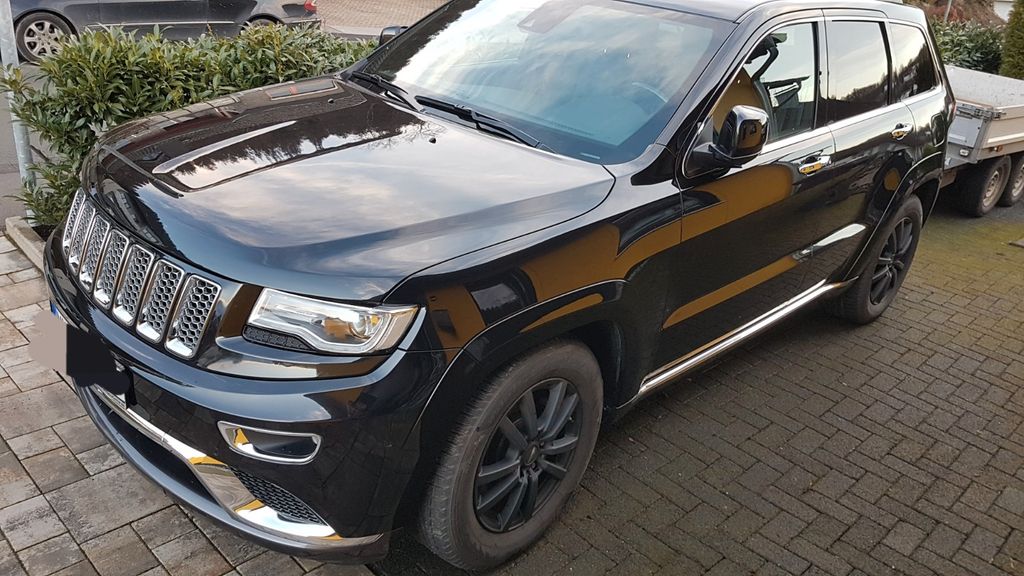 Jeep Grand Cherokee 182.000 km 15.300 &euro; Heubach 73540