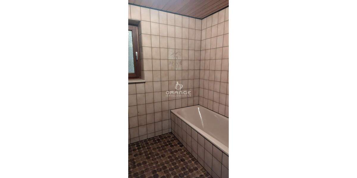 Mehrfamilienhaus, Wohnhaus Dischingen - 8 Zimmer, 291 m&sup2;, 429.000&euro; | Angebot:25862766