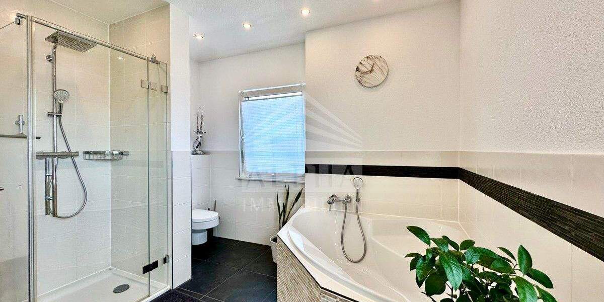 Einfamilienhaus Aalen Waldhausen - 5 Zimmer, 173 m&sup2;, 949.000&euro; | Angebot:25725553