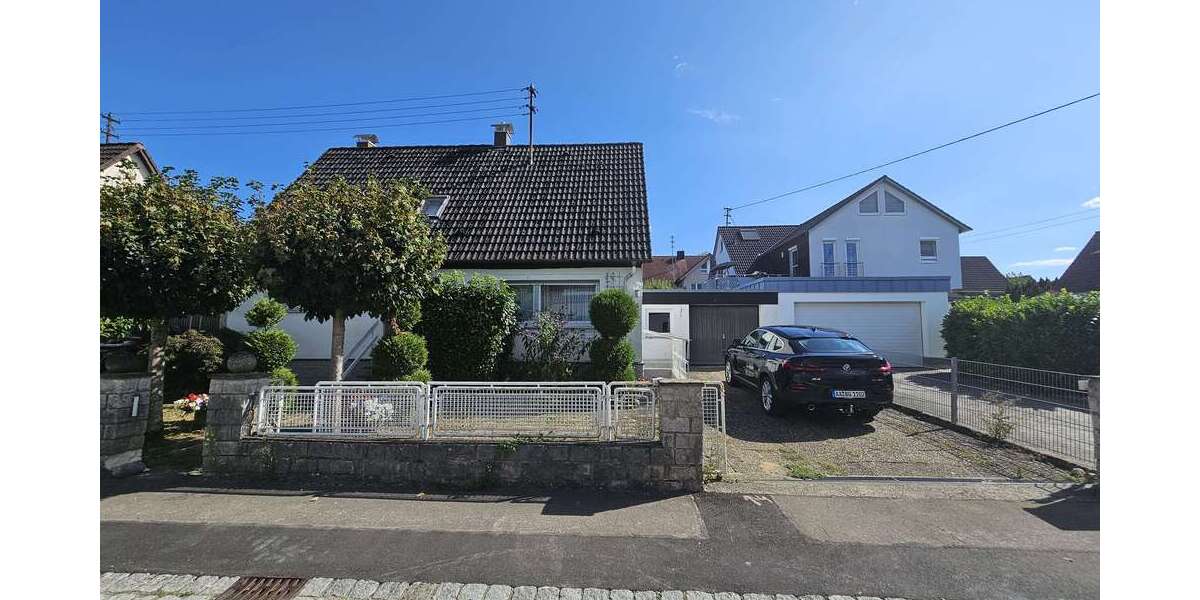 Einfamilienhaus Aalen Dewangen - 5.5 Zimmer, 135 m&sup2;, 275.000&euro; | Angebot:27493000