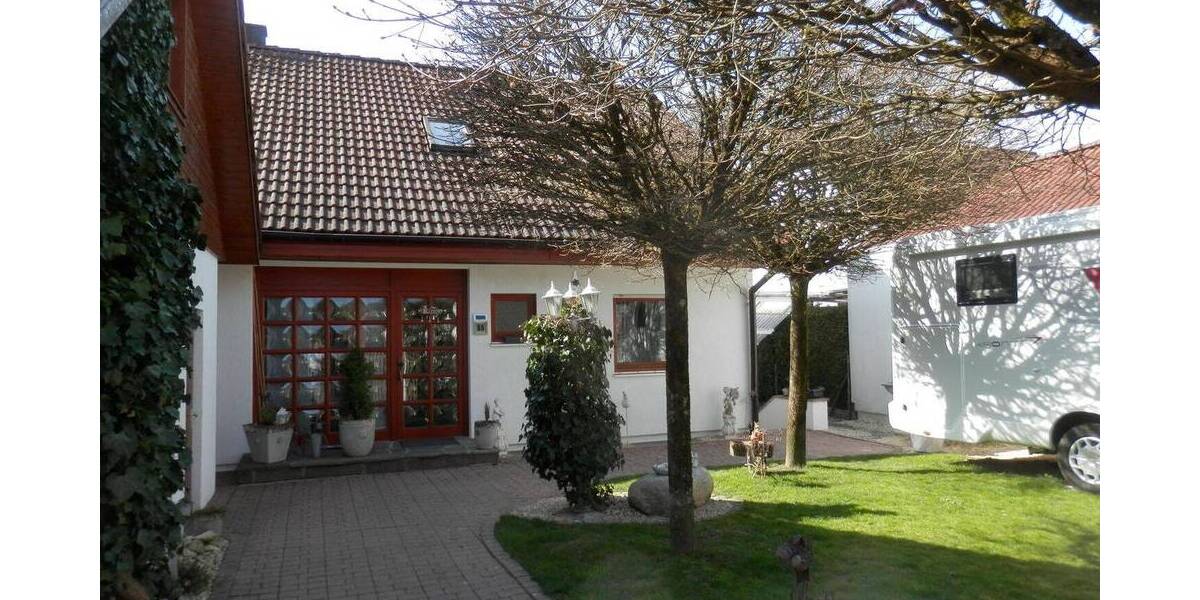 Einfamilienhaus Bühlertann - 6 Zimmer, 154 m&sup2;, 520.000&euro; | Angebot:26106722