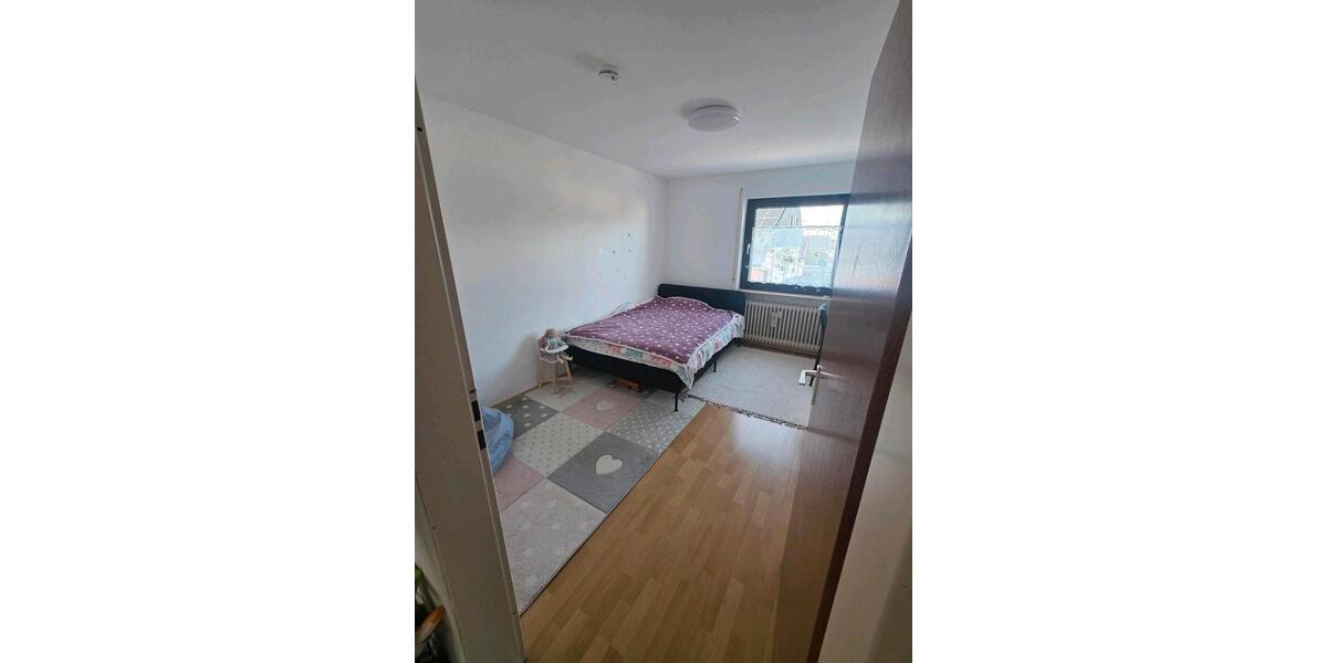Etagenwohnung Heubach - 3.5 Zimmer, 85 m&sup2;, 770&euro; | Angebot:26637772