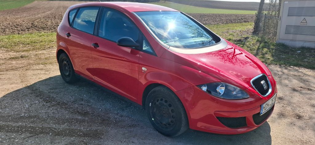 Seat Altea 214.000 km 2.250 &euro; Dischingen 89561