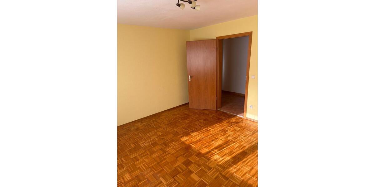Etagenwohnung Heidenheim an der Brenz - 2 Zimmer, 55 m&sup2;, 570&euro; | Angebot:26660143