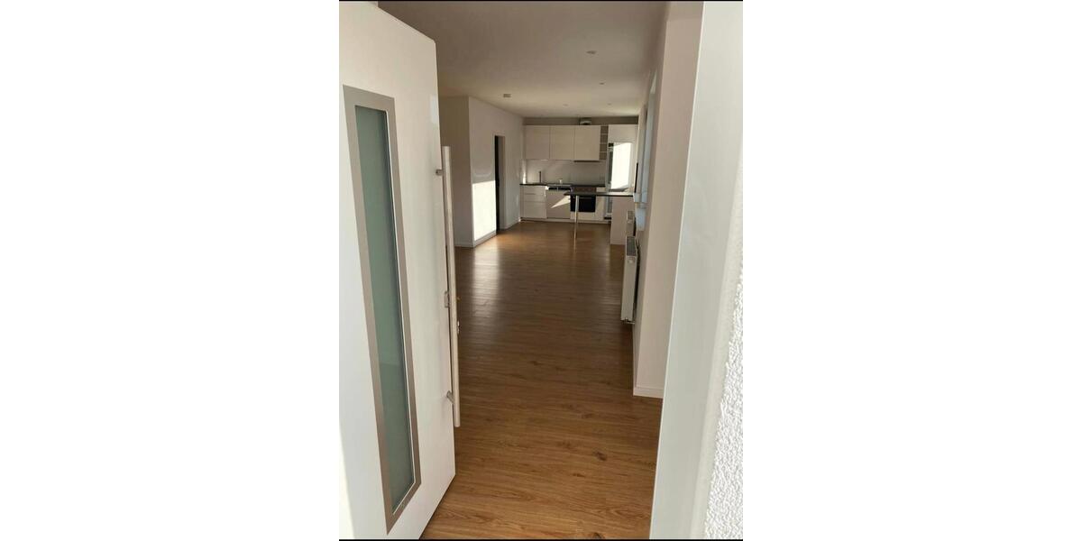 Erdgeschoßwohnung Aalen Unterkochen - 4 Zimmer, 93 m&sup2;, 1.365&euro; | Angebot:25329968