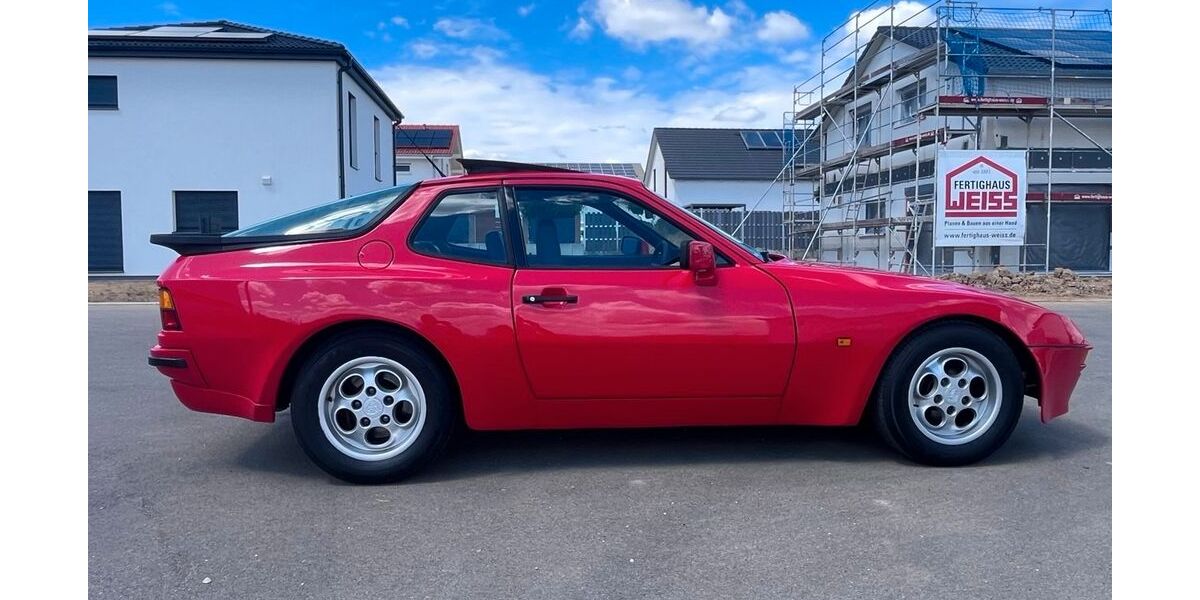 Porsche 944 63.000 km 12.500 &euro; Alfdorf 73553