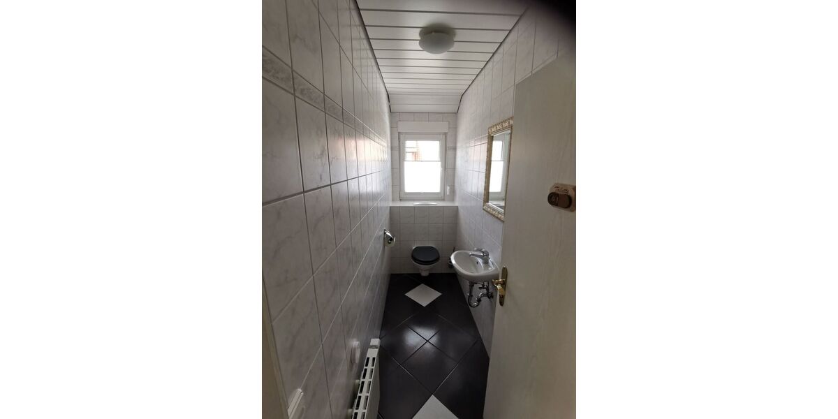 Moderne 4,5-Zimmer Dachgeschosswohnung mit Balkon & EBK - Appartement Schwäbisch Gmünd Bargau | Angebot:27492971