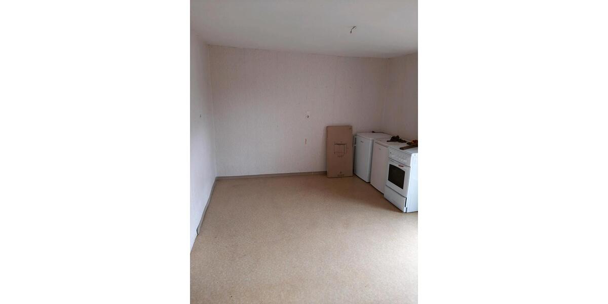 Reihenhaus Abtsgmünd - 10 Zimmer, 150 m&sup2;, 115.000&euro; | Angebot:25415925