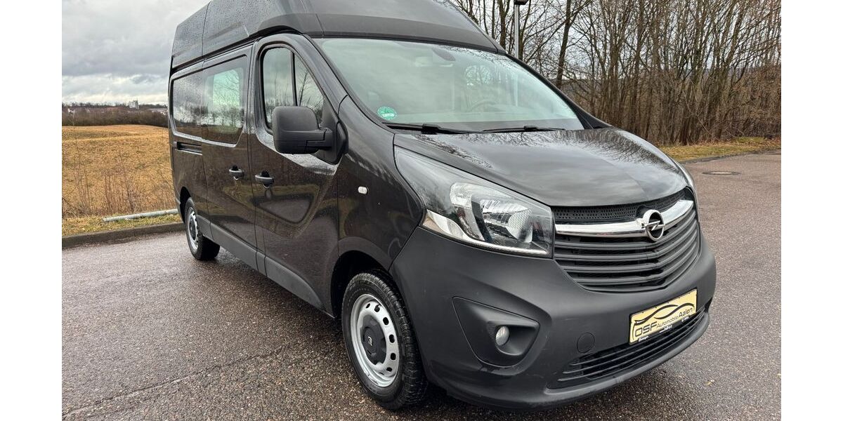 Opel Vivaro 59.000 km 18.500 &euro; Aalen 73431