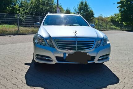 Mercedes-Benz E 220 210.000 km 12.500 &euro; Schwäbisch Gmünd 73527