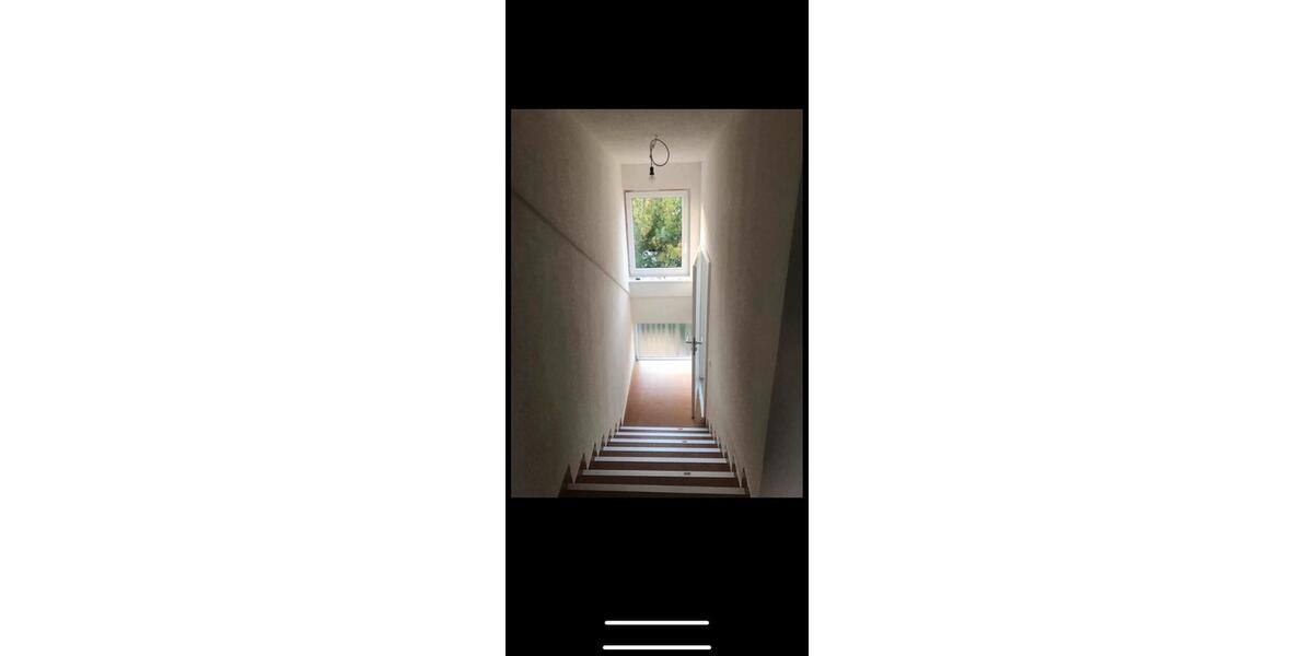 Dachgeschoßwohnung Schwäbisch Gmünd - 3 Zimmer, 70 m&sup2;, 590&euro; | Angebot:25934892