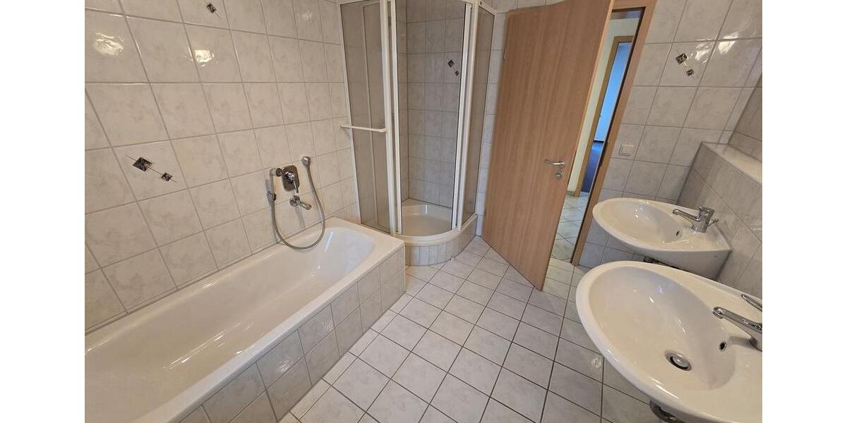 Gewerbeobjekt Iggingen - 900&euro; | Angebot:23550440