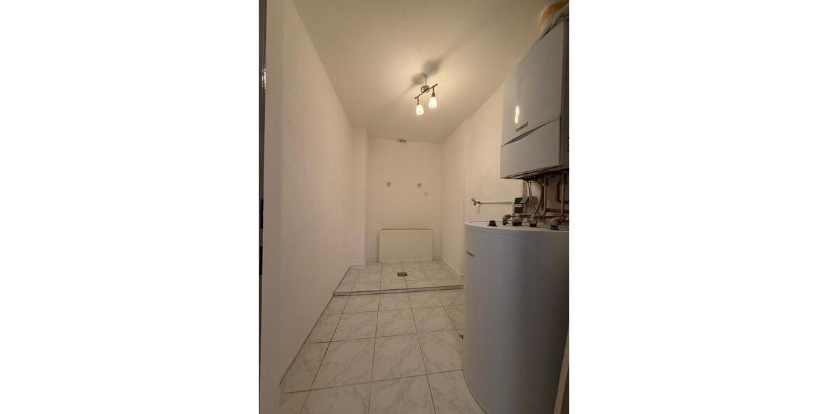 Etagenwohnung Aalen - 2 Zimmer, 65 m&sup2;, 790&euro; | Angebot:25647996