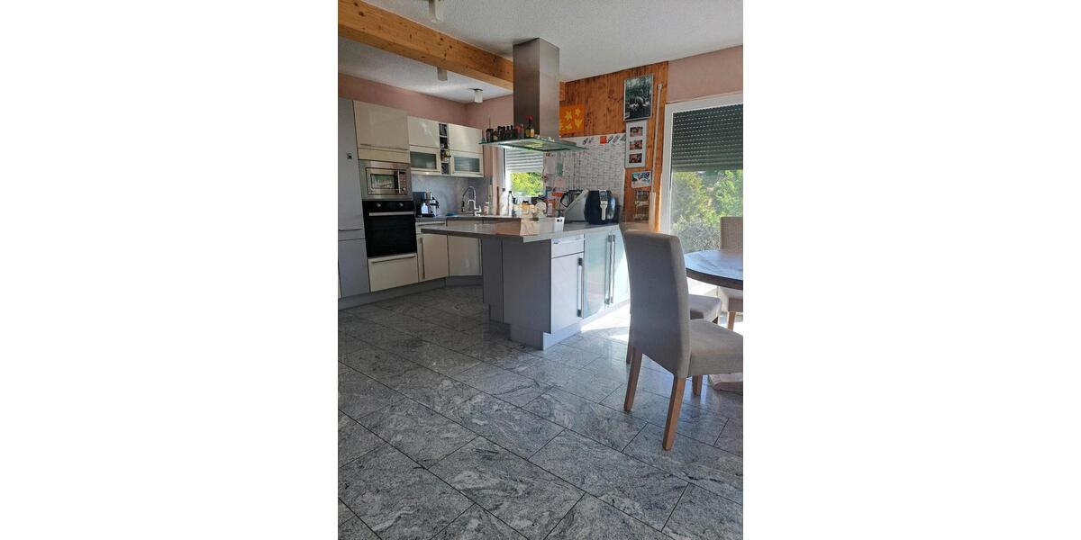 Einfamilienhaus Gschwend - 8 Zimmer, 170 m&sup2;, 1.050.000&euro; | Angebot:26704685