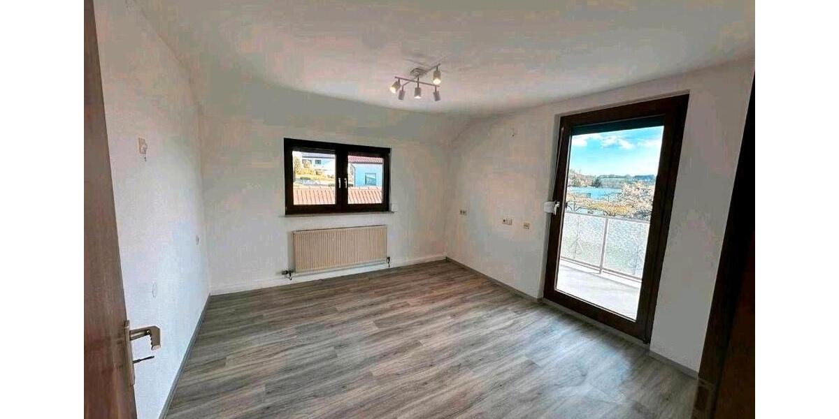 Maisonettenwohnung Hüttlingen - 5.5 Zimmer, 105 m&sup2;, 1.090&euro; | Angebot:26488474