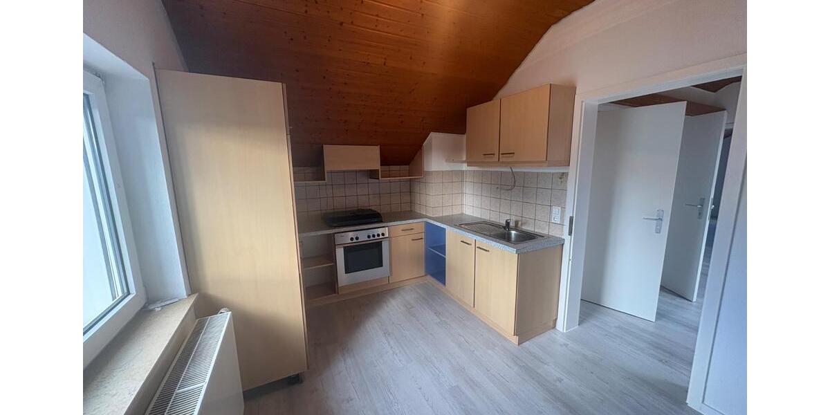 Dachgeschoßwohnung Durlangen - 2 Zimmer, 50 m&sup2;, 480&euro; | Angebot:26003076