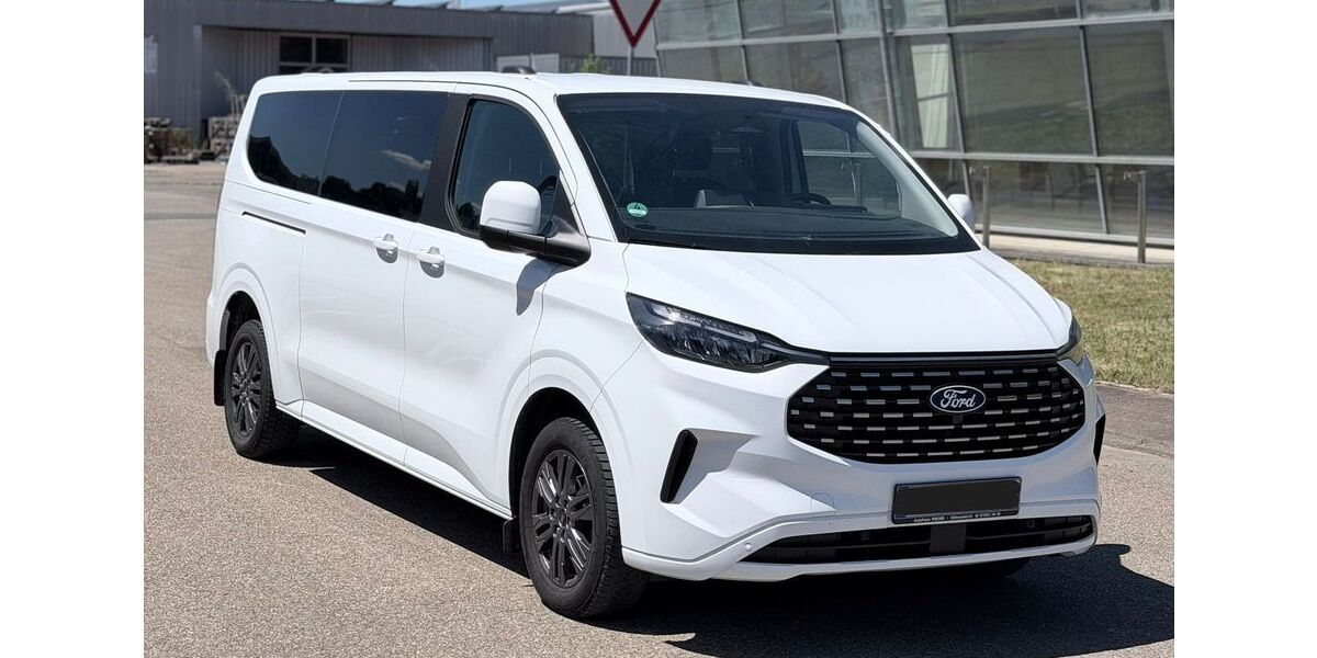 Ford Tourneo Custom 15.000 km 49.999 &euro; Steinheim am Albuch 89555