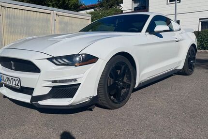 Ford Mustang 98.900 km 18.400 &euro; Aalen 73431