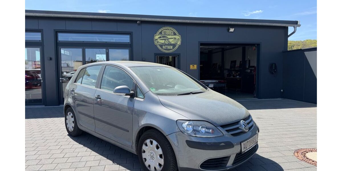 VW Golf 118.000 km 2.499 &euro; Nattheim 89564