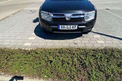 Dacia Duster 182.100 km 2.850 &euro; Schwäbisch Gmünd 73525