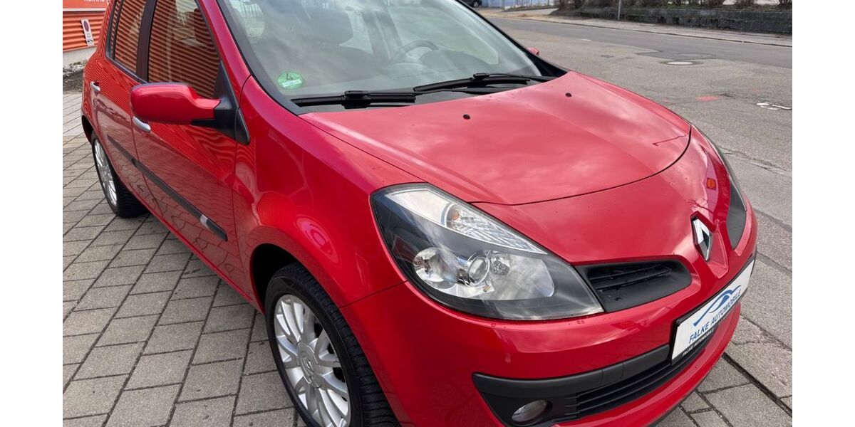 Renault Clio 93.014 km 3.999 &euro; Aalen 73431