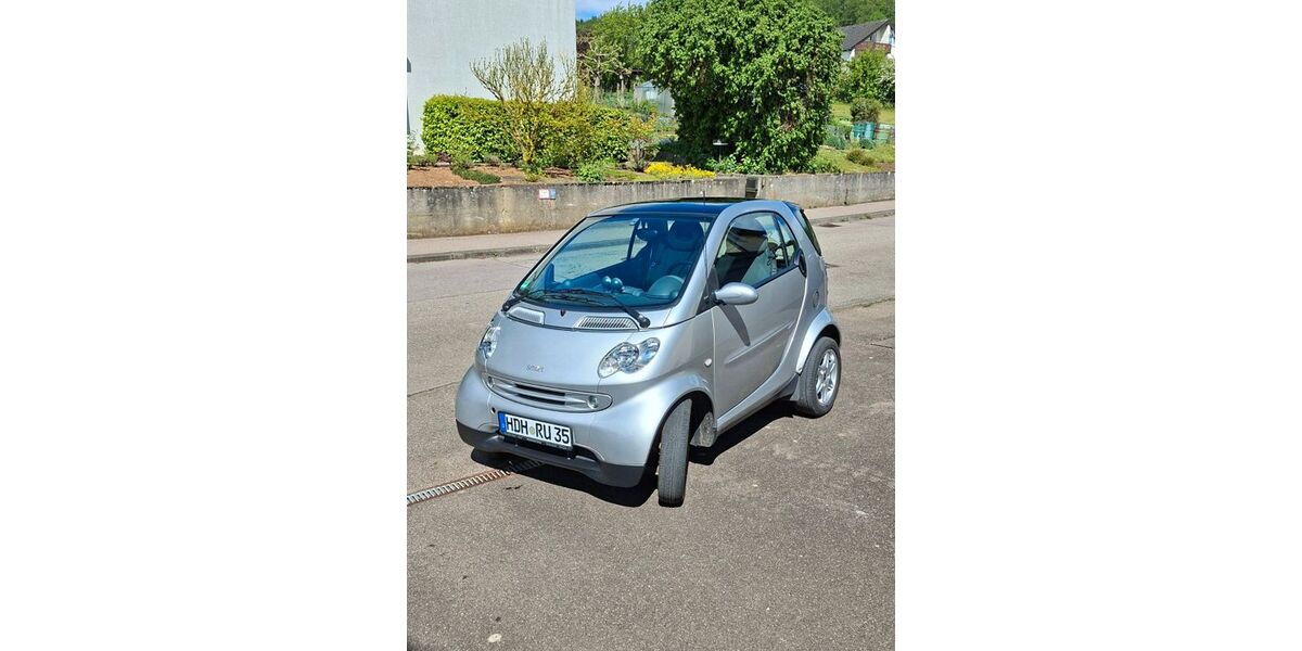 Smart ForTwo 110.000 km 2.100 &euro; Heidenheim an der Brenz 89520