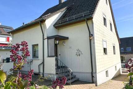 Haus Aalen Attenhofen - 8 Zimmer, 158 m&sup2;, 395.000&euro; | Angebot:27033555