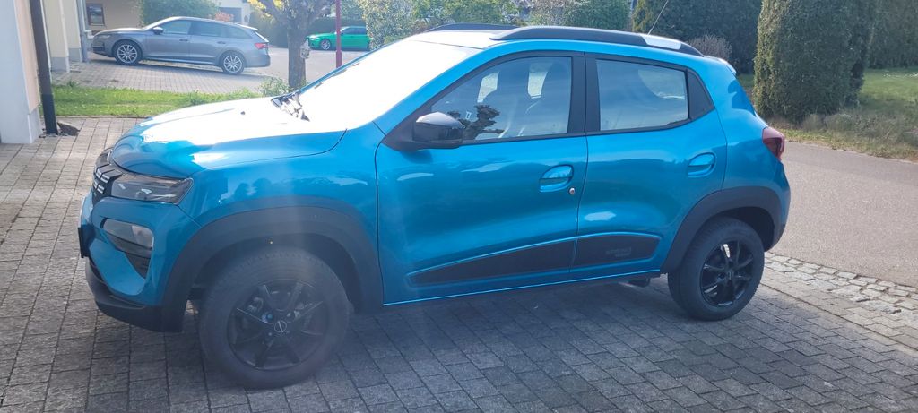 Dacia Spring 30.000 km 9.400 &euro; Rainau 73492