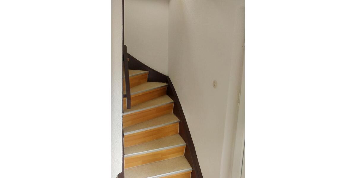 Einfamilienhaus Hüttlingen - 4 Zimmer, 90 m&sup2;, 200.000&euro; | Angebot:26525991