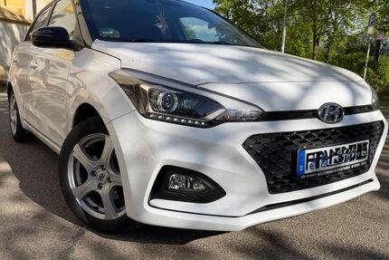 Hyundai i20 68.000 km 14.200 &euro; Heidenheim an der Brenz 89522
