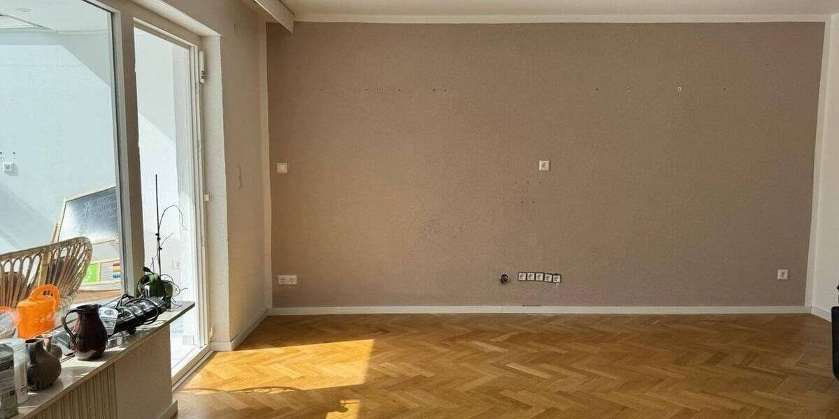 Reihenmittelhaus Heidenheim Innenstadt - 4 Zimmer, 122 m&sup2;, 334.000&euro; | Angebot:25686065