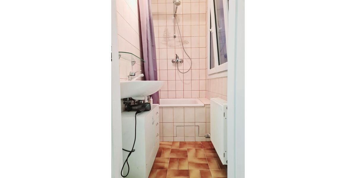 Etagenwohnung Waldstetten - 3 Zimmer, 67 m&sup2;, 700&euro; | Angebot:25523158