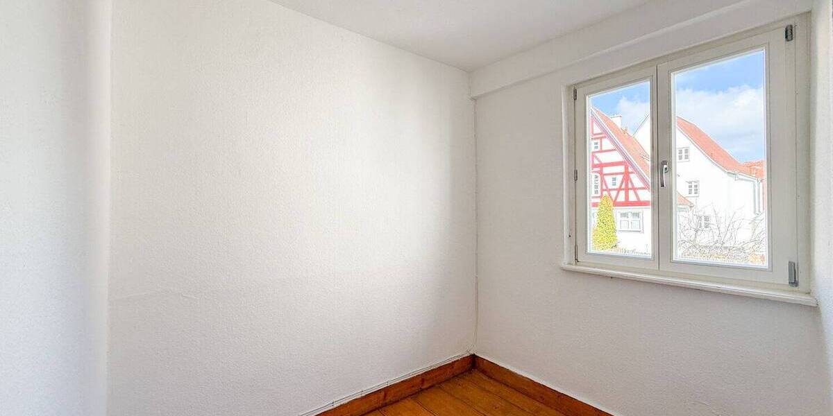 Einfamilienhaus Nördlingen - 7 Zimmer, 150 m&sup2;, 295.000&euro; | Angebot:25937730